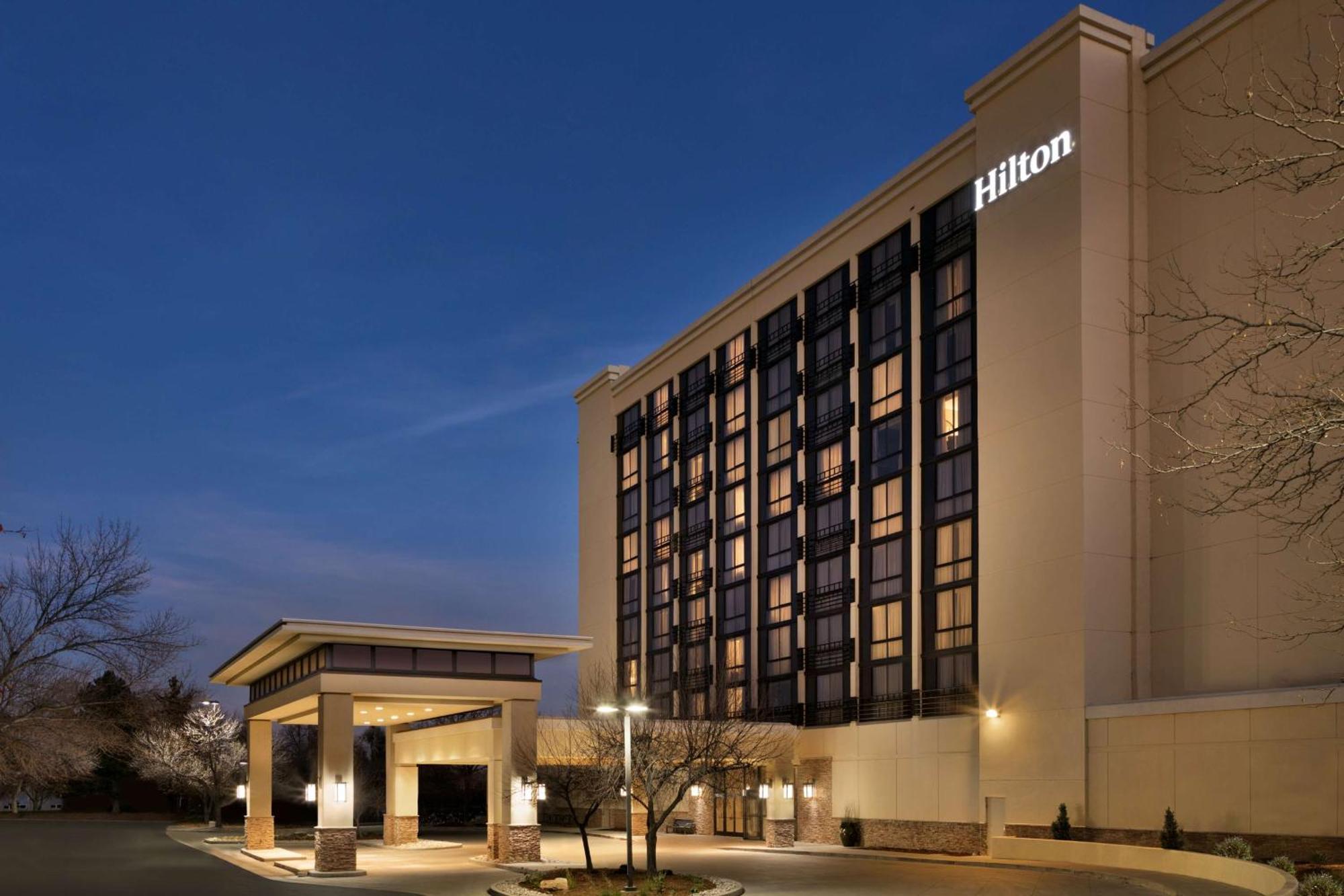 Hilton Fort Collins Hotel Exterior photo